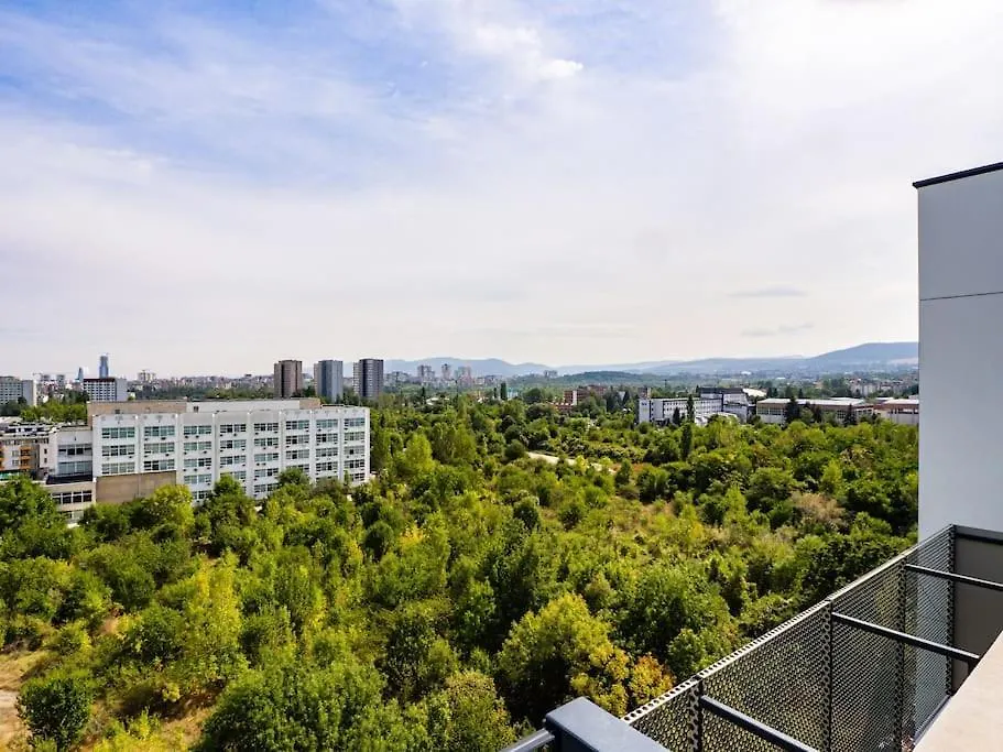 My Campus 1 Bdrm, Mountain View, Free Parking, Self Check-In Apartment Sofia